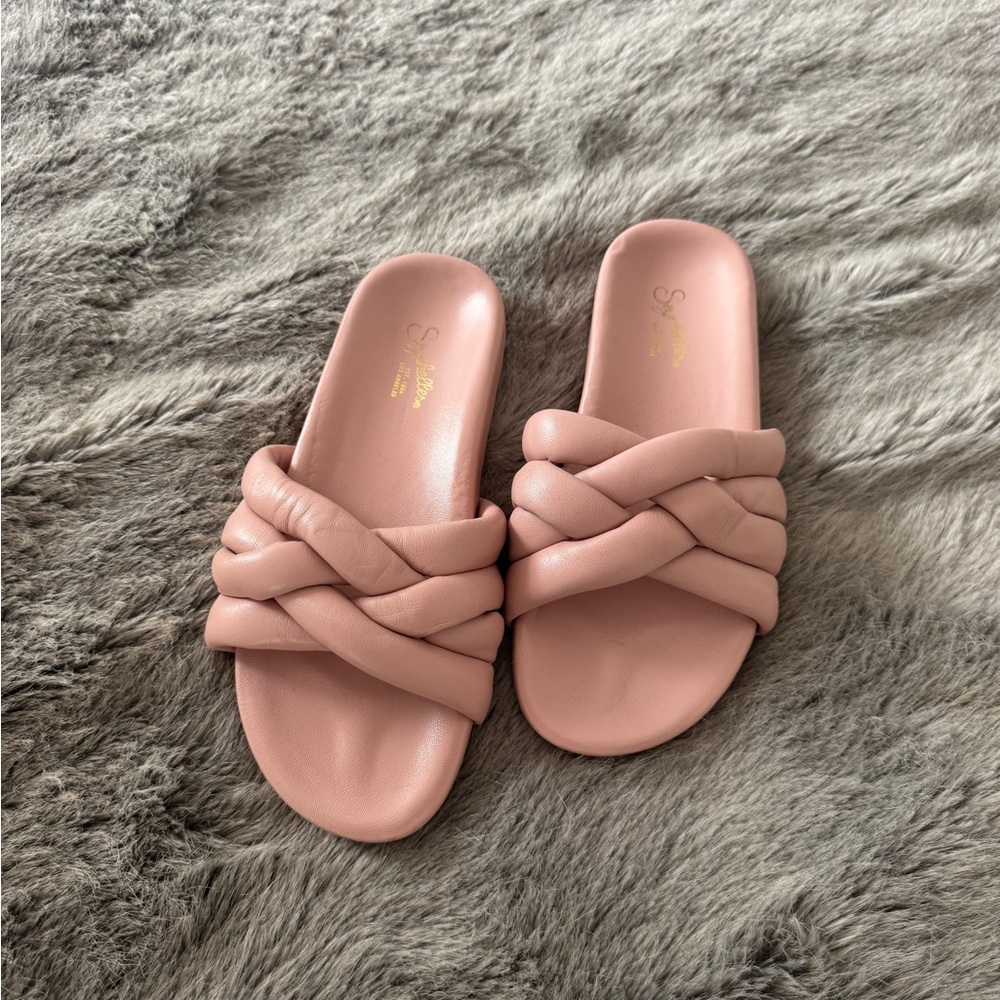 Seychelles Pink Criss-Cross Sandals